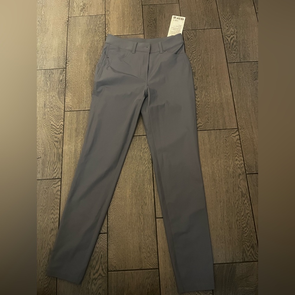 Lululemon Women's City Sleek 5 Pocket 30’’Sz 6
